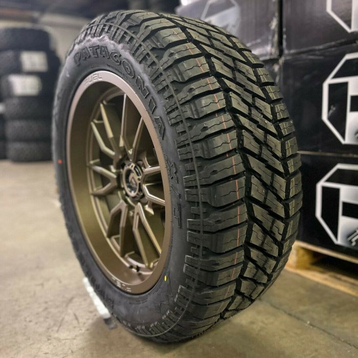 20x9 Fuel D788 CLASH 6x5.5 Wheels 32